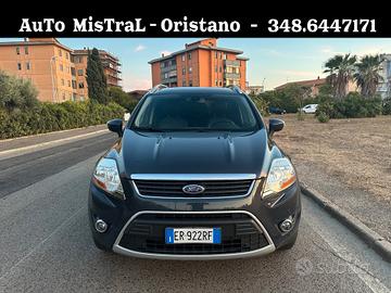 Ford Kuga 2.0 TDCi 163 CV 4WD Titanium