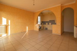 4 LOCALI A LUMEZZANE