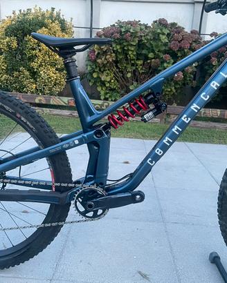 Commencal meta v5 29 mtb enduro