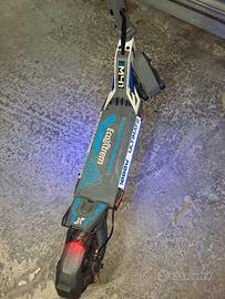 monopattino eletrico