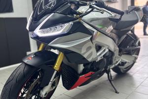 Aprilia tuono v4