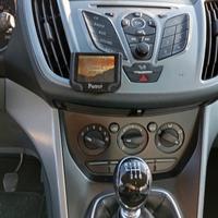 stereo originale Ford cmax completo di plastica 