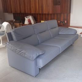 Divano in pelle 90x240 + estensione pouff