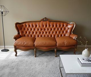 divano vintage marrone