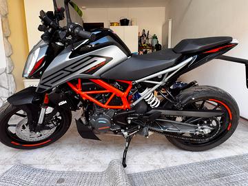 KTM Duke 125 2022