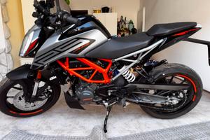 KTM Duke 125 2022