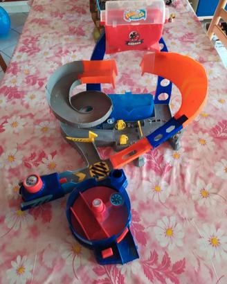 Pista HOT WHEELS color shifter