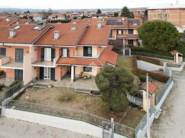 PORZIONE DI BIFAMILIARE A RIVA PRESSO CHIERI