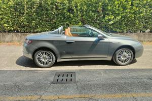 Alfa spider 2.0 jtd