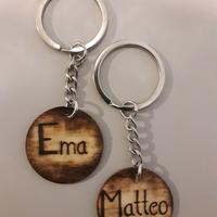 Portachiavi di legno personalizzati 