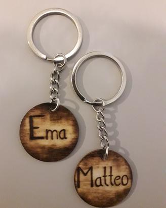 Portachiavi di legno personalizzati 