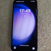 Samsung Galaxy S23 in colore Phantom Black