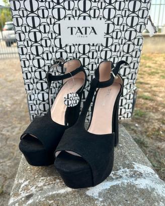 Scarpe con tacco