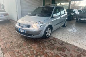 Renault Scenic 1.5 dCi (12 RATE)