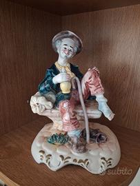 Statuetta Capodimonte. il vagabondo 