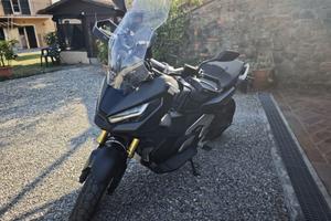 Honda X-ADV 750  ABS DCT