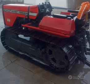 Cingolo 234CF massey-ferguson  (1600 ore )