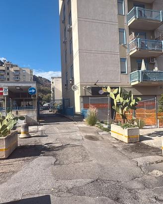Box auto in corso calatafimi alta