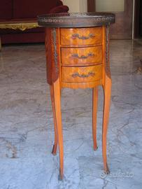 Mobile tavolino a fagiolo intarsiato