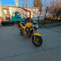 Suzuki 600