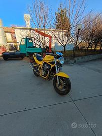 Suzuki 600