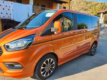 Ford Custom Tourneo Sport