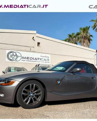 BMW Z4 2.2i Roadster