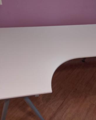 Scrivania Ikea serie galant
