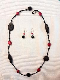 Set Collana Lunga Pietra Lavica e Orecchini