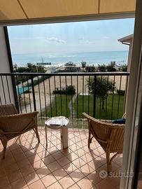 Appartamento restaurato 3 camere fronte mare