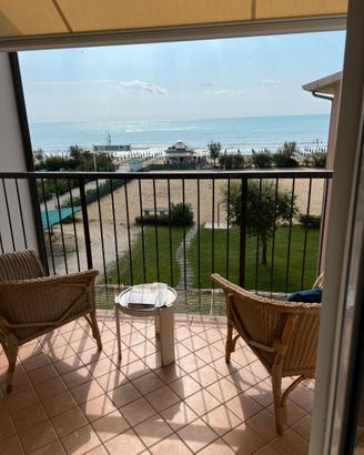 Appartamento restaurato 3 camere fronte mare