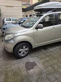 daihatsu terios 1.5  4WD benzina /GPL