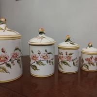 Vasi di Bassano in ceramica decorata