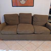 Divano tre posti cuscini sfoderabili