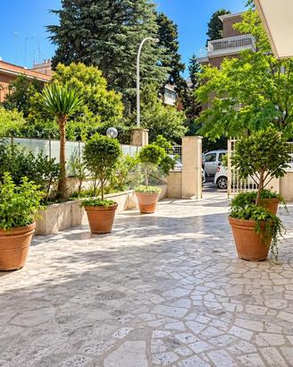 2 LOCALI A ROMA