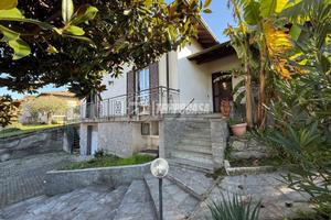 VILLA SINGOLA SU UNICO LIVELLO