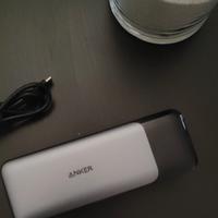 Power bank Anker 737