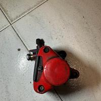 Pinza grimeca anteriore malaguti phantom f12