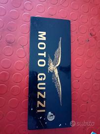 Targa smaltata moto guzzi