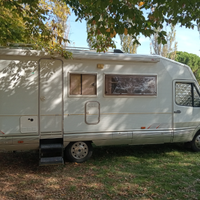 Laika ecovip 200i su Iveco 35-12