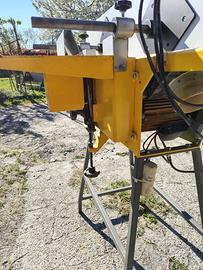 Pialla combinata a motore 220 E
