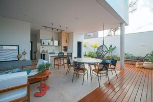 Villa via viara golf club giardino indipendente