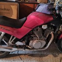 due Moto Suzuki vx 800