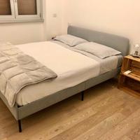 Letto matrimoniale con materassi