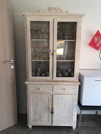 Credenza stile chabby