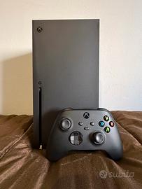 Xbox series x praticamente nuova