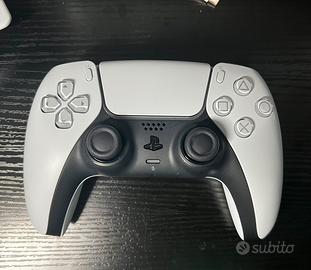 Dualsense PS5 con levette effetto Hall