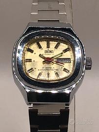 Seiko Automatic con 17 rubini e datario