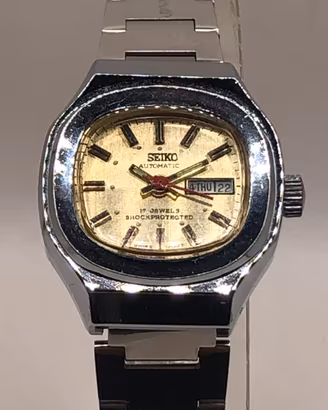 Seiko Automatic con 17 rubini e datario