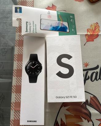 Samsung Galaxy S21 FE 5G+ Galaxy Watch4